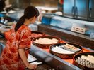 自然を眺めるレストランで、みんなで楽しいお食事を♪