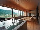 露天風呂付客室「川しぶき」