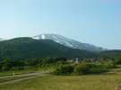部屋からの鳥海山