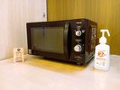 電子レンジ(2階ドリンクコーナーの所にございます)