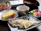朝食の一例