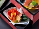 前菜〈季節の彩〉