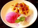 1F_loungeルナソル_ワッフル&シャーベット