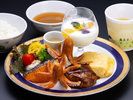 【お子様用朝食】たっぷり遊ぶために、朝から好きなものもガッツリと!