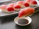 生まぐろの握り ※イメージ