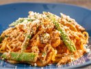 ズワイガニとアスパラガスのトマトクリームソース