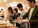 ご夕食ビュッフェ(一例) - 四季折々の湯河原の恵みを味わう、贅沢なビュッフェディナー