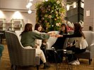 メインラウンジ(無料) - アルコールからソフトドリンクまで!小腹を満たすのに嬉しいお菓子もご用意