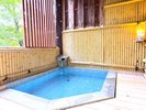 別館ご宿泊のお客様専用の露天風呂です。
