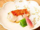 【旬彩会席】季節の恵みを端正に仕立てた、上質で落ち着いた会席 ※一例