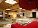 【館内|園庭茶室】洗練された「和」のおもてなし。優雅な室内庭園が、旅の夜を穏やかに彩ります。