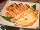 【朝食|お魚料理】彩りよく並んだ焼き魚。健康的な一日を始めるための大切な一皿。