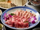 【夕食|上質なお肉と共に】出汁との相性を追求した厳選肉。噛むほどに広がる甘みと旨みを存分に。