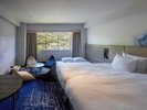 ■ファミリースーペリアルーム靴を脱いでゆったりとおくつろぎいただける、リラックス空間のお部屋