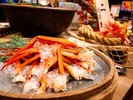 【2026年秋ブッフェ一例】食べ放題メニューには紅ズワイガニも