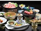 飛騨牛陶板焼き、オリジナル伝統料理筏師鍋のついた懐石料理