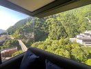 1012�����@������̌i�F6��