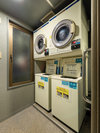 コインランドリー Coin Laundry / 2F