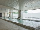 【銀沙の湯・女湯】土肥温泉NO.1の海側幅15.5メートルを誇るパノラマ大浴場!
