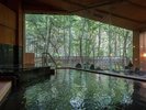 ■大浴場|開放感に包まれながら柔らかな湯に浸かる癒しの時間