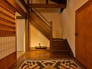 ■松葉■和をテーマにした2階建ての棟です。