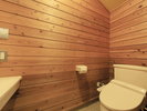 ・【ふくろうの家】トイレは1階に2つございます