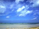 【佐和田の浜】巨岩が点在する独特の景観!夕日の名所としても知られています♪