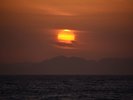 【土肥海水浴場】水平線に沈む夕陽をゆったり満喫