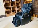 y嗁z}bT[W`FA܂/Relax With Massage Chair