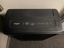 上部のスイッチにて操作してください。