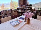 【Wine Wall FUJIYAMA】bookと一緒にお愉しみいただけます♪