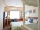サウスウィングのシースルーバスタイプはガラス張りで開放感あふれるお部屋♪
