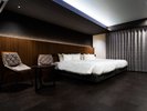 最高級シモンズ製ダブルベッド