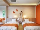 コンセプト和洋室(オレンジ)勾玉をコンセプトに、7つの彩からなるローベッドの和洋室。