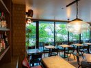 ジャズが流れる落ち着いた空間で、本と音楽に包まれながら過ごせるカルチャーカフェ