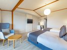 【最上階オーシャンビュー】デラックストリプル 限定2部屋。相模灘を望む眺望が自慢