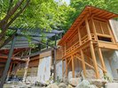 【左の湯】投入堂洞窟(なげいれどうどうくつ)風呂の外観