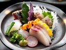 【御造り・季節の盛り合わせ(夏)】※時期によって内容が異なります。