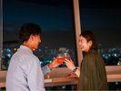 【最上階プレミアラウンジ】きらめく夜景を望みながらの贅沢なひととき