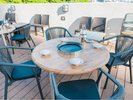 【BBQテラス/3階】開放的なプールサイドでカジュアルにBBQを(夏季営業)
