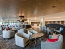 【オアシスラウンジ/1階】カジュアル&スタイリッシュな空間で楽しむ贅沢なカフェタイム