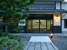 *【和玄関】正面玄関は閑静な老舗旅館の趣をそのままに