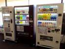 ◆飲料自販機◆アルコールとジュース類とございます。