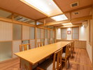 【個室料亭「いずみ」】およそ10名様程でご利用いただける個室もご用意しております。