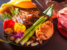 【中国四川料理 桃花源/料理一例】多くの食材の中から吟味を重ねた素材を盛り込んだ中国料理の数々。