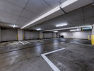 地下駐車場