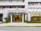 ホテル正面(外観)