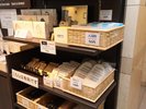 売店コーナー(下着・今治タオルハンカチ・ネクタイ他)