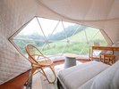 客室風景。景色を眺めながら、ゆったりコーヒー片手に語り合ってみては?