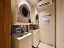 �R�C�������h���[ / Coin laundry����@500�~/1��@�����@200�~/10��